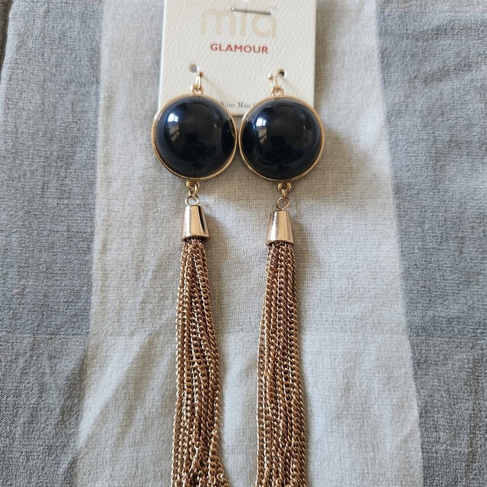 Mia Glamour‎ by Kim Min Sun Black Gold Metal Tassel Chain Dangle Hook Earrings
